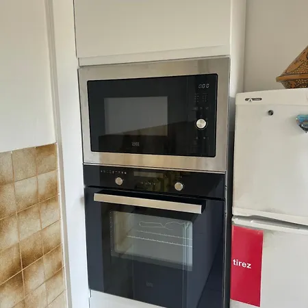 In Juan Les Pins, 4 P Апартаменти